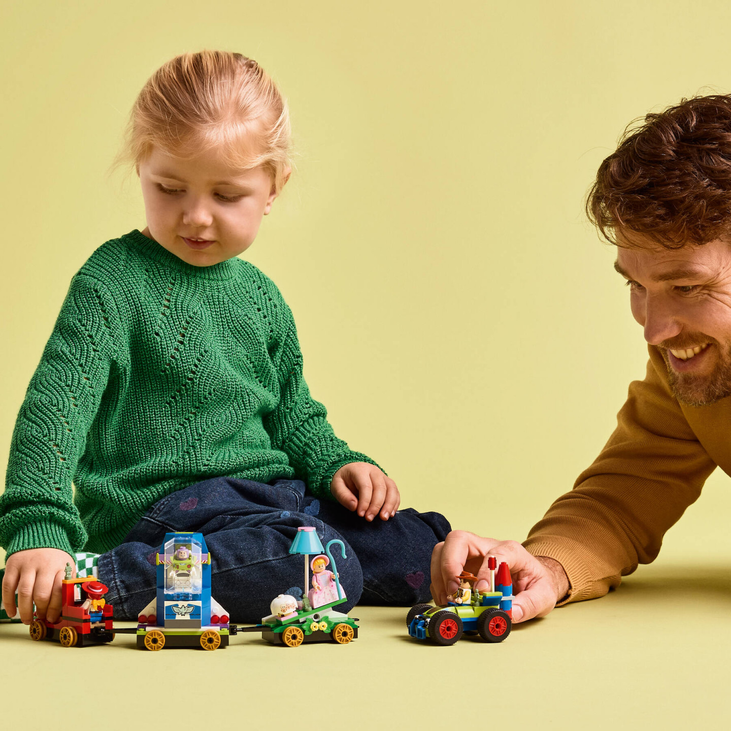 Toy Story feesttrein en RC auto — Afbeelding 6