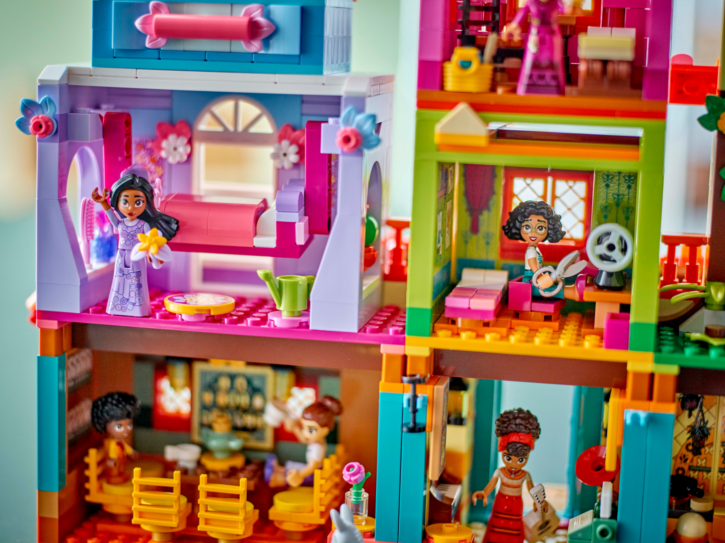 Het magische huis van de familie Madrigal — Afbeelding 12