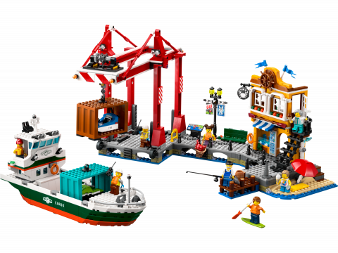 Haven met vrachtschip